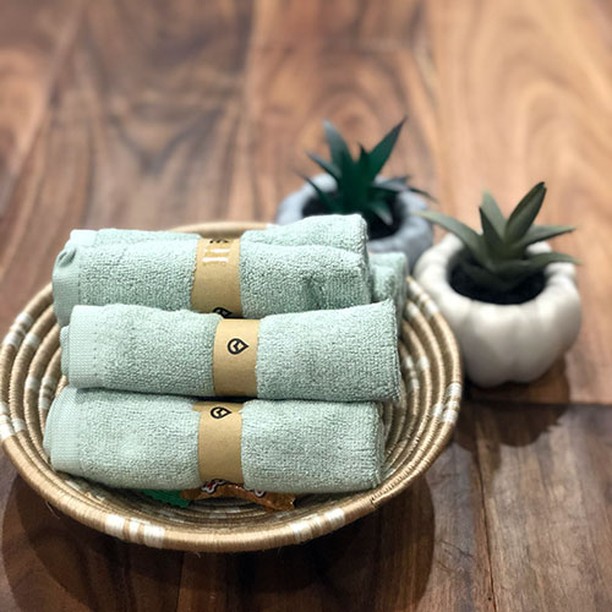 Tushy Bamboo towels